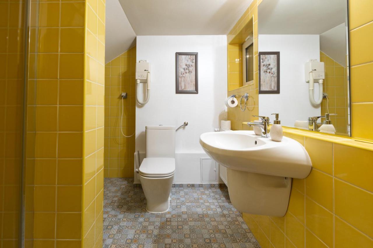 Zumzet Bed & Breakfast Selimbar Luaran gambar