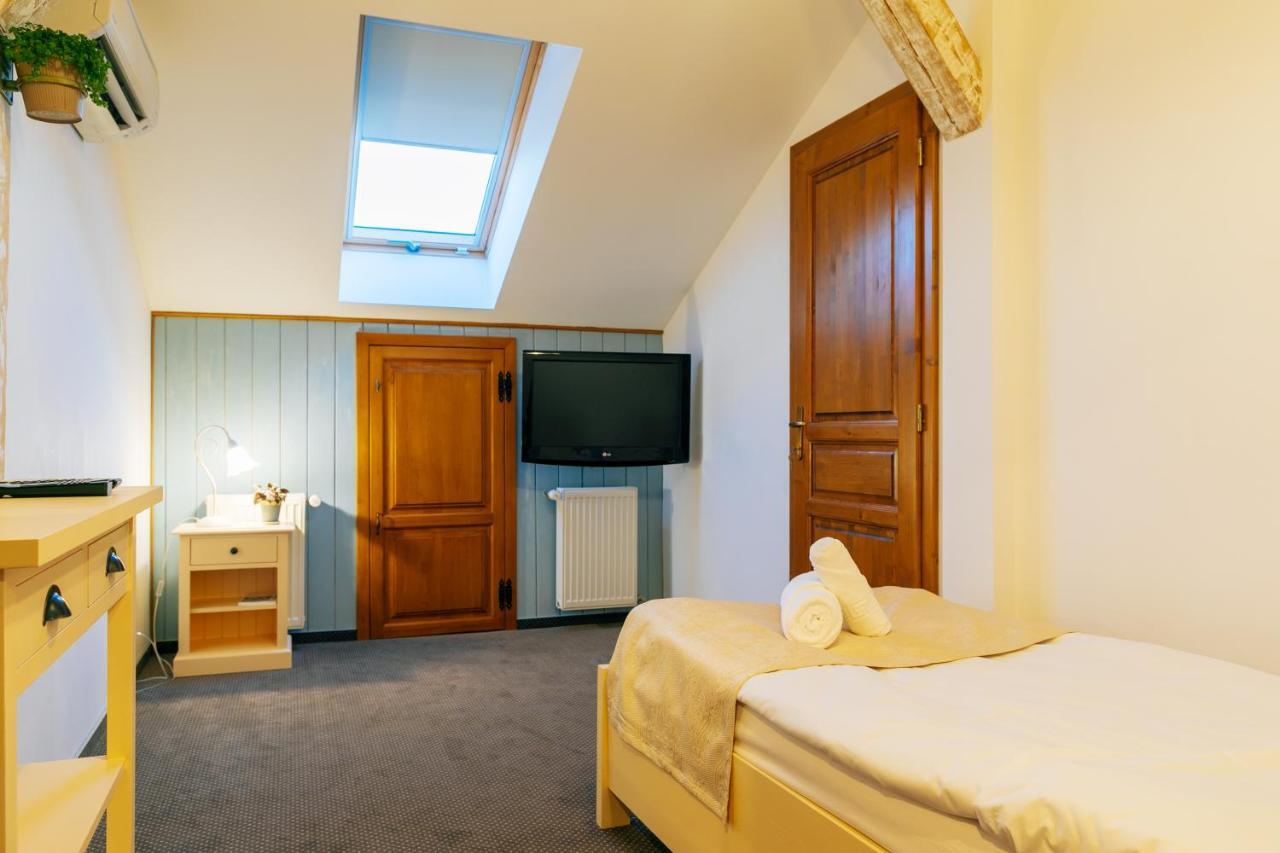 Zumzet Bed & Breakfast Selimbar Luaran gambar